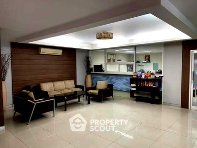 เช่าคอนโด สุขุมวิท 26 : คอนโด 2-ห้องนอน ที่ โนเบิล รีไฟน์ พร้อมพงษ์ ใกล้ BTS พร้อมพงษ์ (ID 2441245)