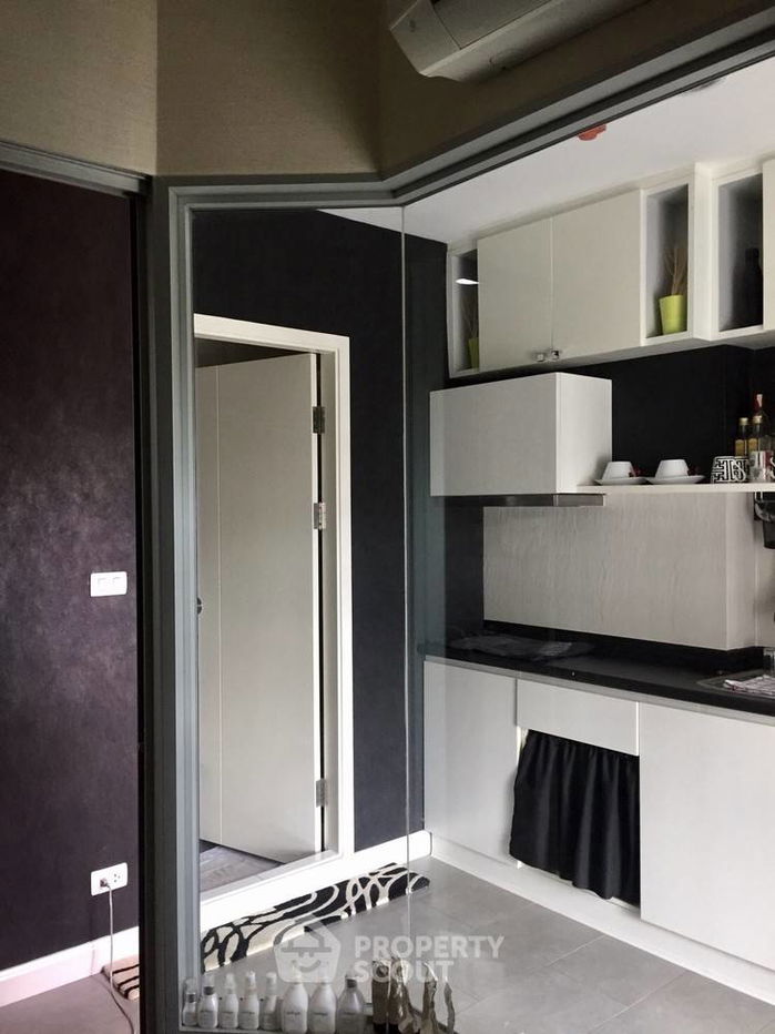 picture 1-BR Condo at Aspire Rama 4 near BTS Phra Khanong (ID 315539) - 4/10