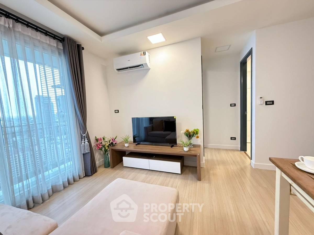 รูป คอนโด 1-ห้องนอน ที่ ทรู ทองหล่อ ใน บางกะปิ (ID 2460207) - รูปที่ 1/11