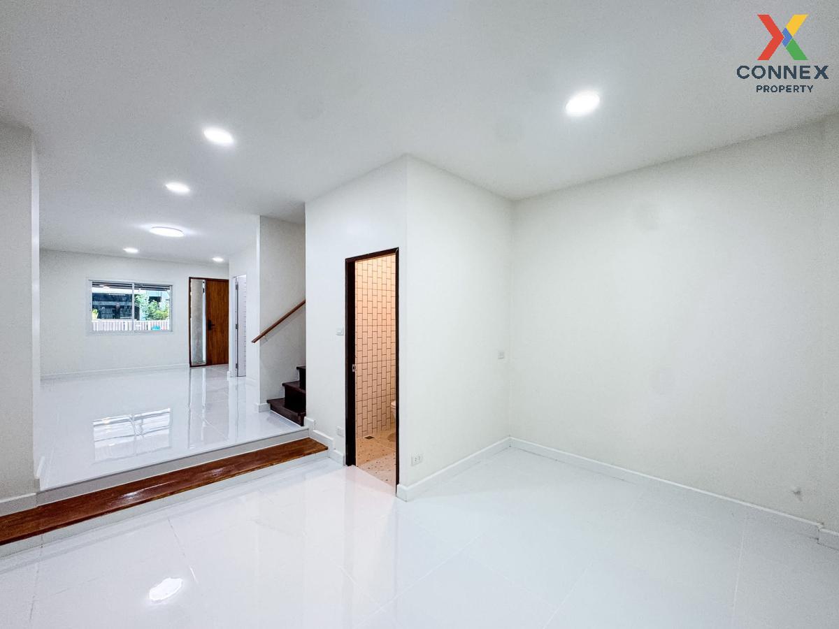 picture For Sale Townhome Lat Phrao 71, newly renovated, 3.39 million, 900 meters from MRT , Wang Thong Lang , Wang Thong Lang , Bangkok , CX-137062 ✅ Live chat with us ADD LINE @connexproperty ✅  - 4/12