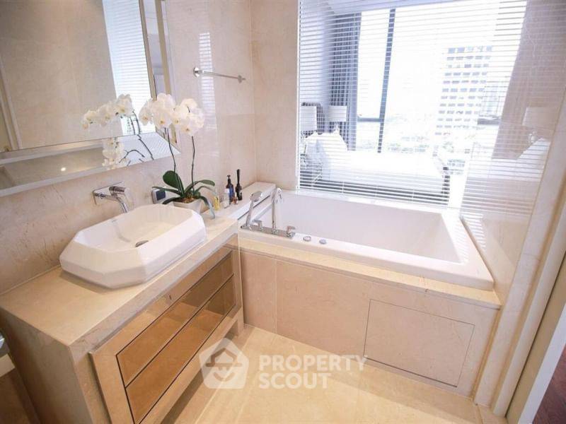 picture 2-BR Condo at Marque Sukhumvit near BTS Phrom Phong (ID 637498) - 8/12
