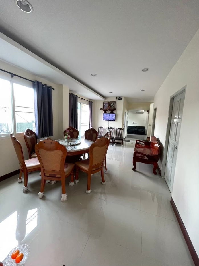 รูป ขายบ้านบ้านเดี่ยว 2 ชั้น เนื้อที่ 50 ตร.วา  ซ.ประชาอุทิศ76 เขตทุ่งครุ
 - รูปที่ 9/10