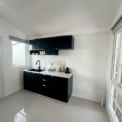 picture FOR RENT GOLDEN NEO SUKHUMVIT - LASALLE / 4 bedrooms 3 bathrooms / 40 Sqw. 140 Sqm. **57,000** CLOSE TO BTS SAMRONG - 5/12