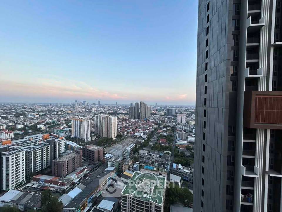 picture 2-BR Condo at Whizdom Essence Sukhumvit near BTS Punnawithi (ID 2419343) - 11/15