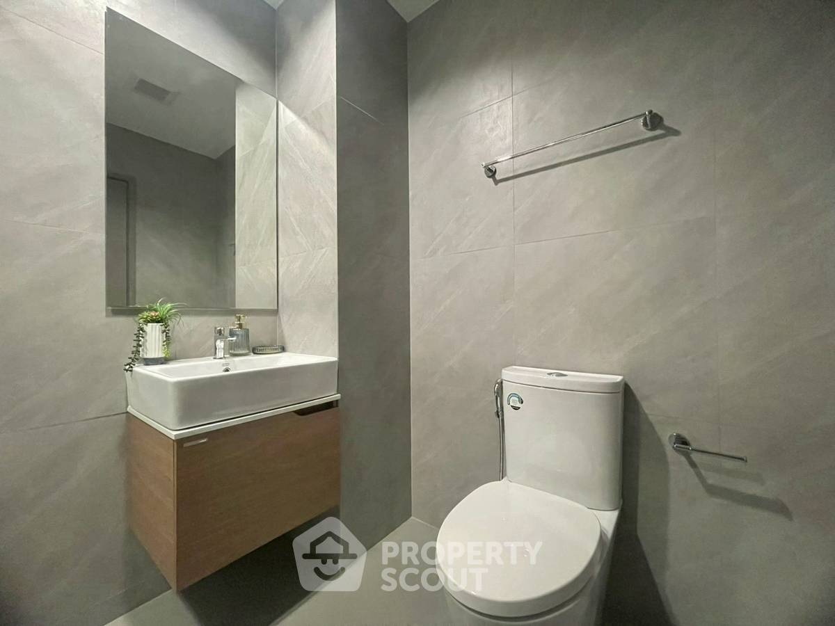 picture 1-BR Condo at IDEO Sukhumvit - Rama 4 near BTS Phra Khanong (ID 2459672) - 7/9