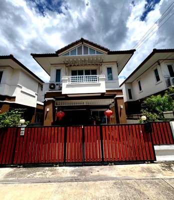Houses for sale Rangsit University : House for Sale Varasiri Rangsit Don Mueang