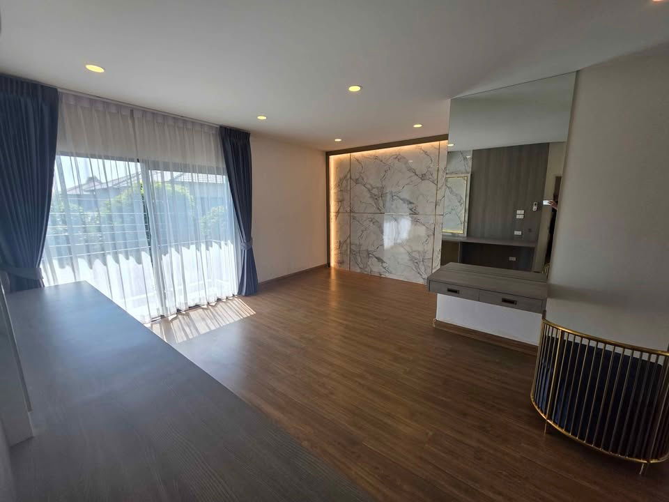 รูป (19819) Centro Ratchapruek-Suan Phak - รูปที่ 15/15