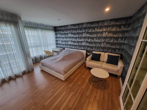 R2806 ให้เช่าคอนโด We condo เอกมัย-รามอินทรา (ว่างค่ะ) ติด MRT วัชรพล