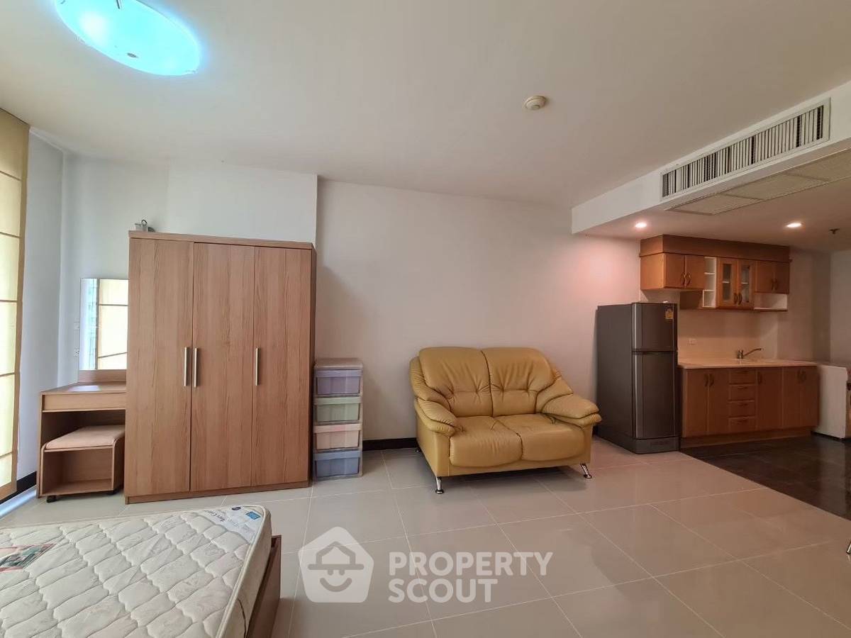 picture 1-BR Condo at Supalai Oriental Place Sathorn Suanplu near MRT Lumphini (ID 1919414) - 1/9