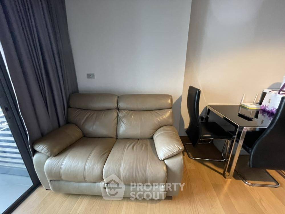 รูป คอนโด 1-ห้องนอน ที่ เดอะ ลุมพินี 24 ใกล้ BTS พร้อมพงษ์ (ID 595213) - รูปที่ 2/11