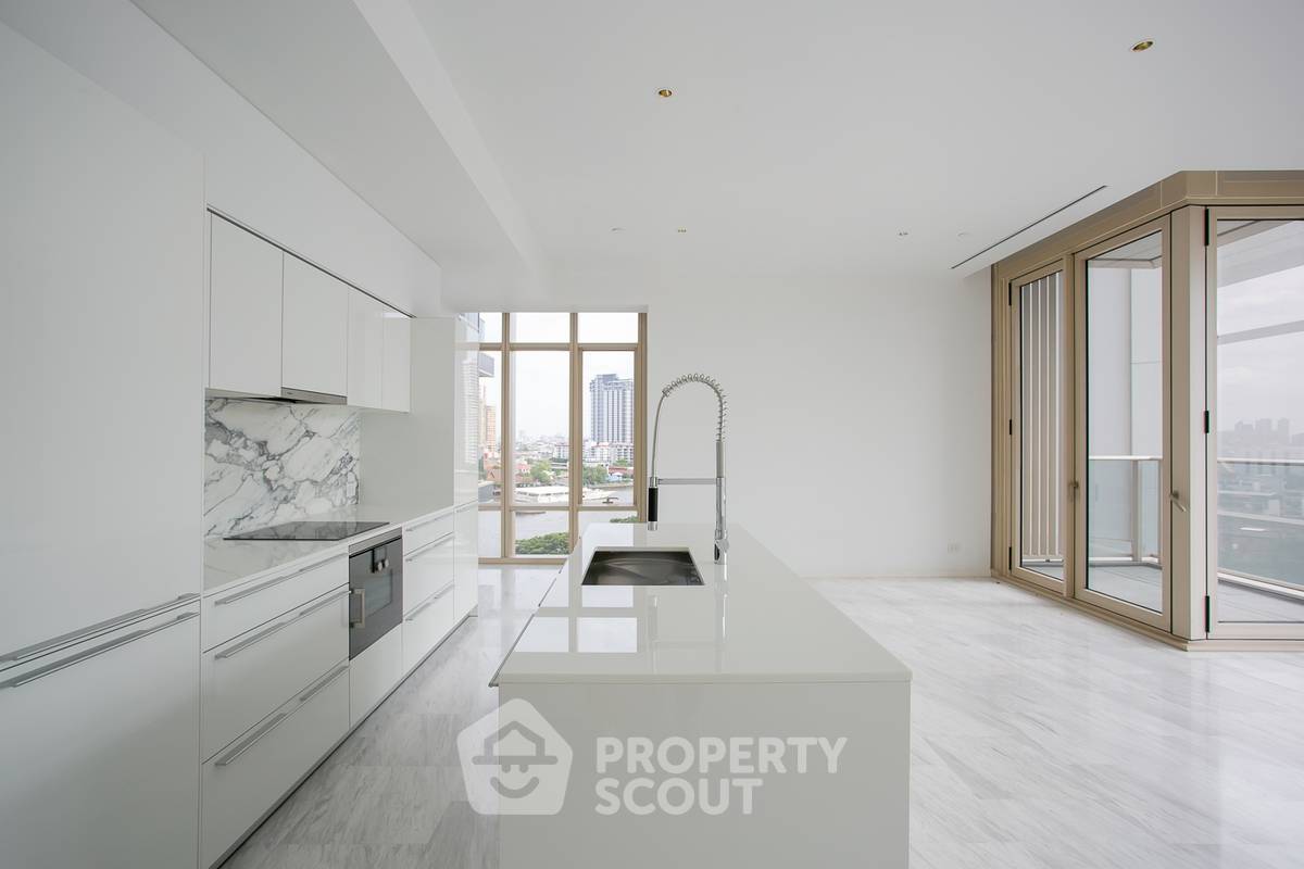 picture 2-BR Condo at Four Seasons Private Residences Bangkok near BTS Saphan Taksin (ID 1384195) - 17/19