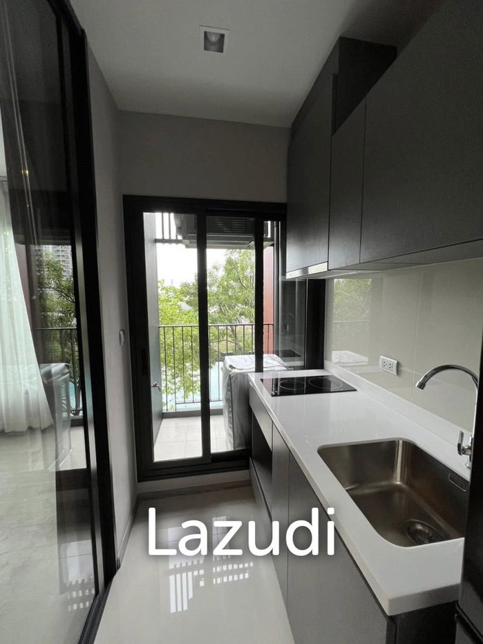 รูป Modern 1-Bedroom Condo at Life Asoke Hype - รูปที่ 5/6
