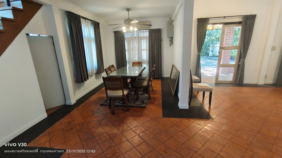 picture Single house for rent in the heart of the city, Ari, Phaya Thai area - 14/31