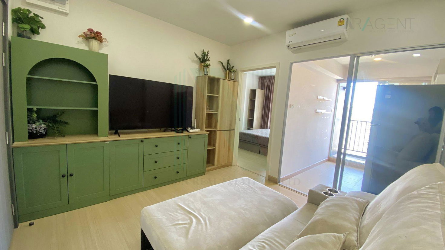 picture 🎉 For Rent Condo SUPALAI VERANDA SUKHUMVIT 117 Building 1, Floor 33,1 bed room, Room size 35 sqm - 2/8