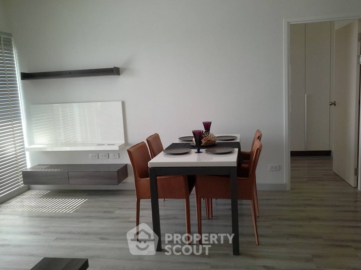 รูป คอนโด 2-ห้องนอน ที่ เซ็นทริค สาทร-เซนต์หลุยส์ ใกล้ BTS เซนต์หลุยส์ (ID 513801) - รูปที่ 2/7