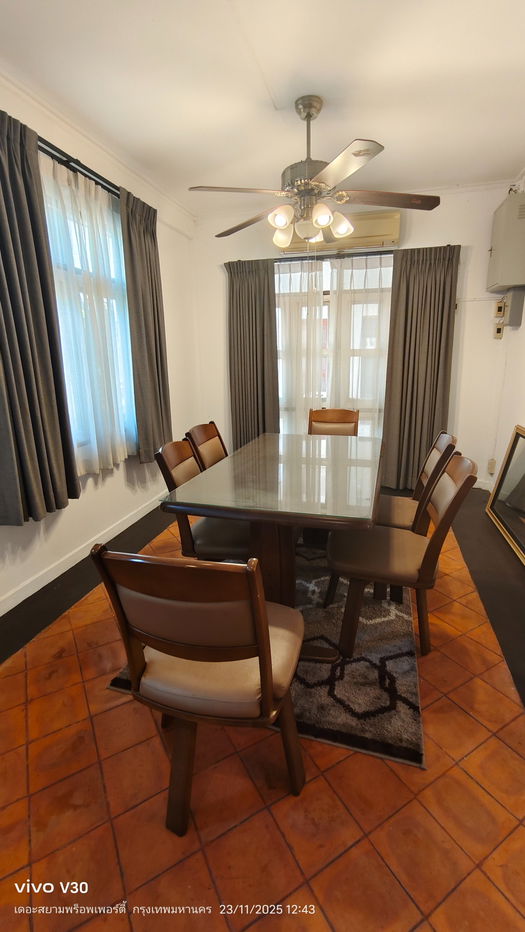 picture Single house for rent in the heart of the city, Ari, Phaya Thai area - 15/31