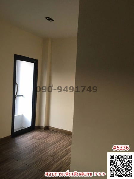 รูป เช่า อาคารพาณิชย์ 4 ชั้น ตรงข้ามพาราไดซ์ ศรีนครินทร์ ซอยสุภาพงษ์ 1  - รูปที่ 3/6