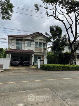 3-BR House at Manthana Ramintra - Wongwean in Khan Na Yao (ID 1620319)