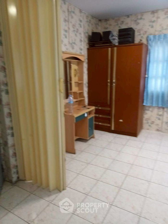 รูป บ้าน 3-ห้องนอน ใน ลำผักชี (ID 2422732) - รูปที่ 16/17