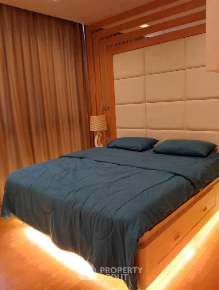 picture 2-BR Condo at Hyde Sukhumvit 13 Condominium near BTS Nana (ID 1984434) - 9/11