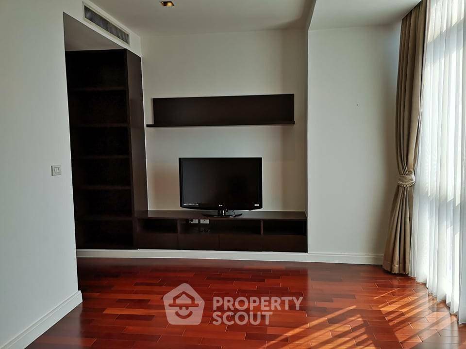 รูป คอนโด 3-ห้องนอน ที่ แอทธินี เรสซิเด้นซ์ ใกล้ BTS เพลินจิต (ID 452839) - รูปที่ 3/9