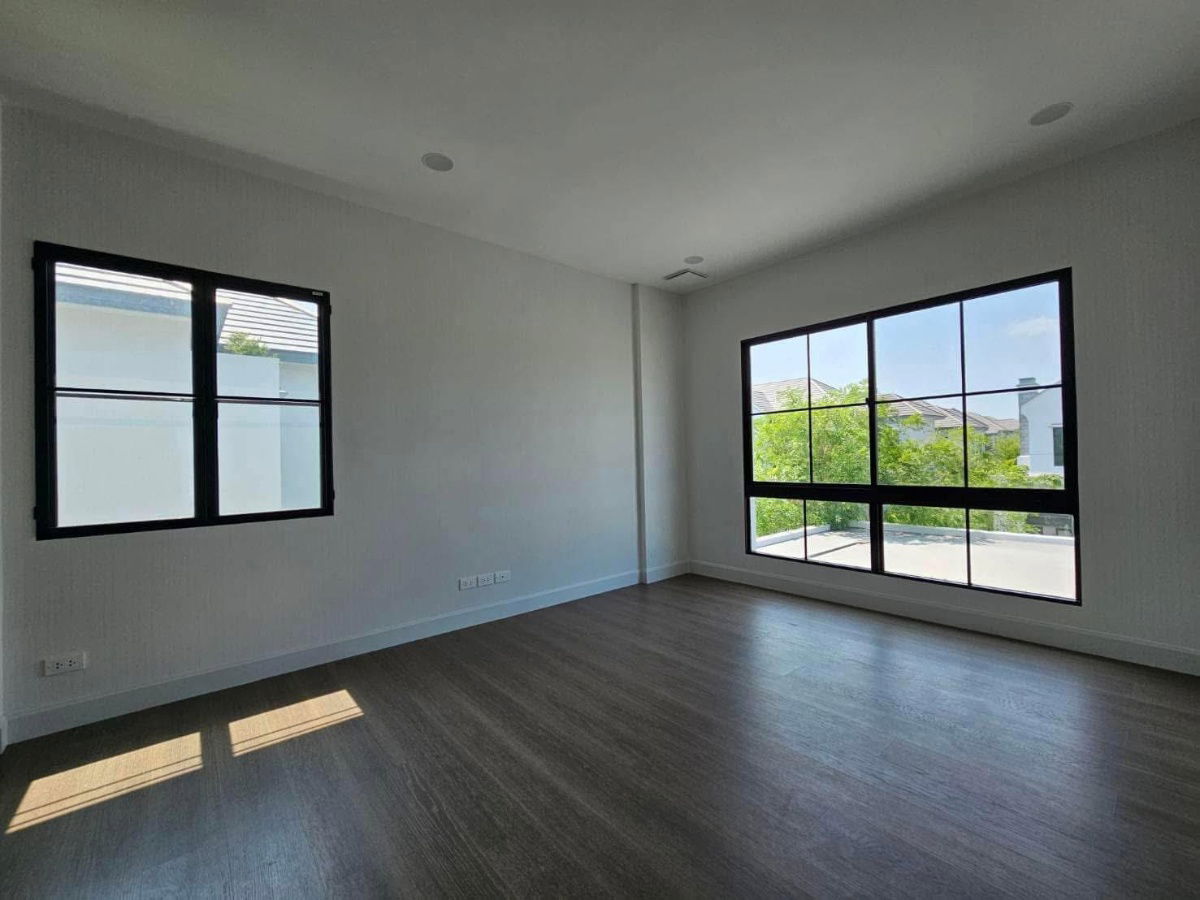 รูป รองรับ Expat | เลี้ยงสัตว์ได้ | บ้านเดี่ยวหรูโครงการ NANTAWAN - รูปที่ 27/32