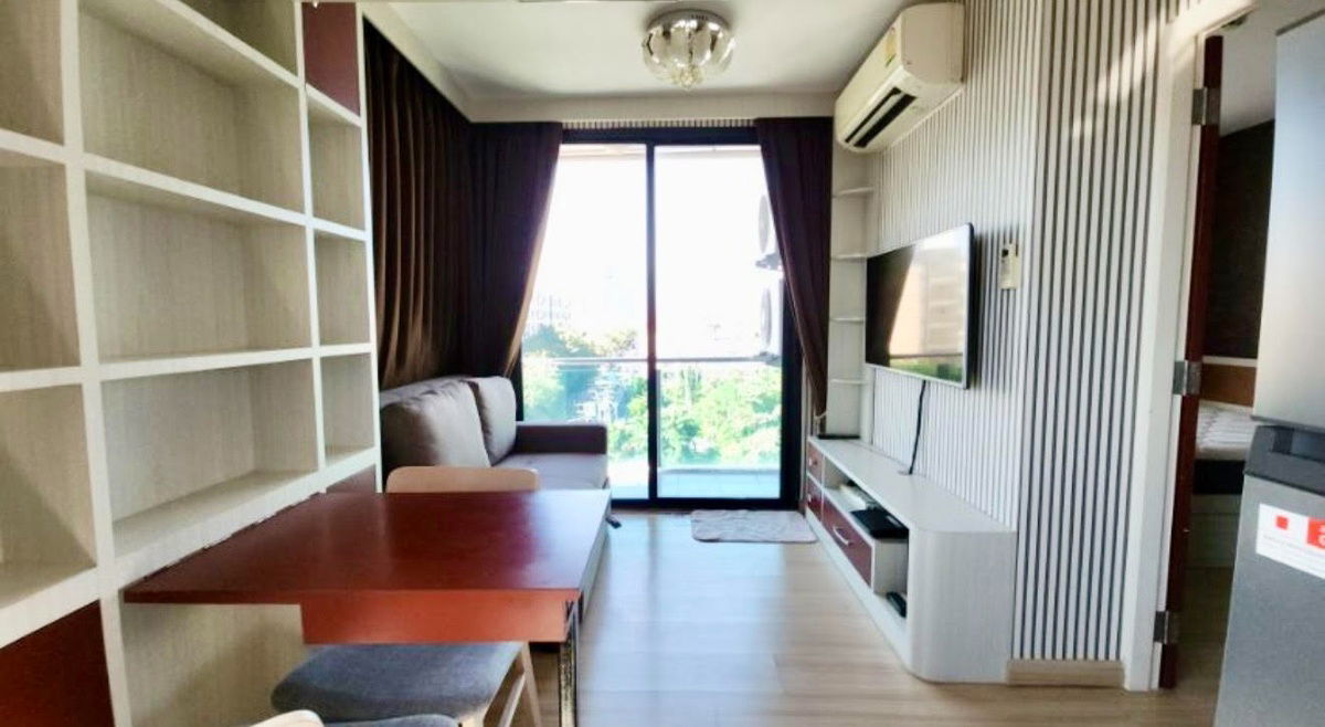 picture code : E25 Chateau In Town Phaholyothin 32 - 3/11