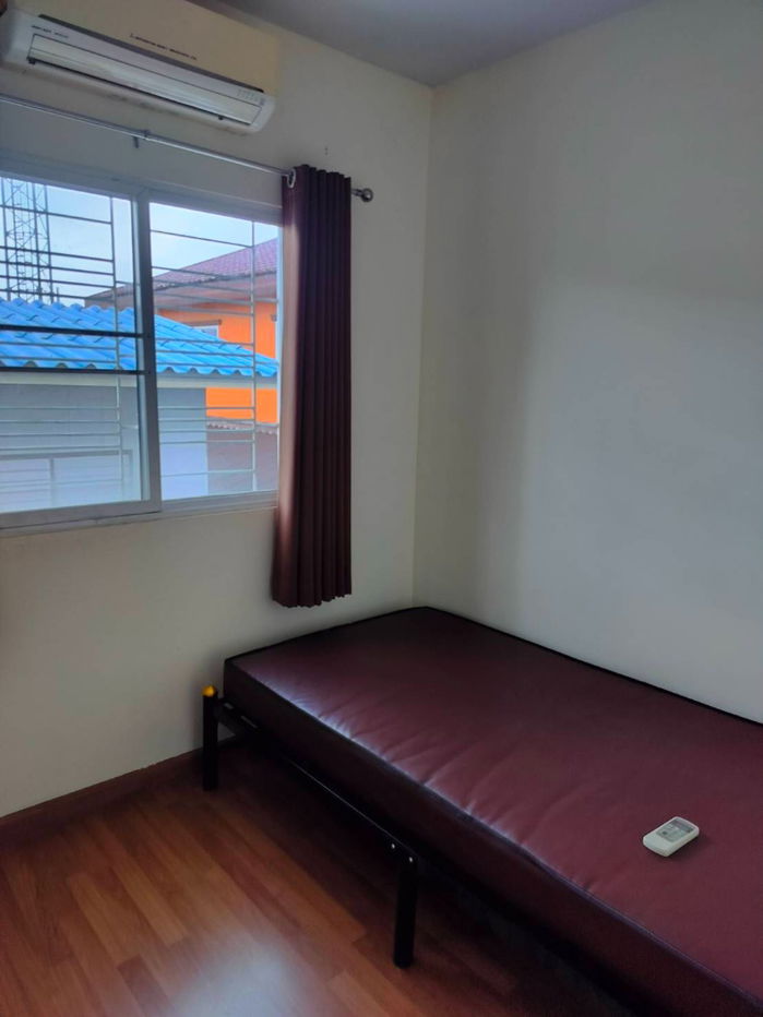 รูป ให้เช่า ทาวน์โฮม 2 ชั้น ห้องมุม ใกล้ CDC ซ.โยธินพัฒนา - รูปที่ 16/25