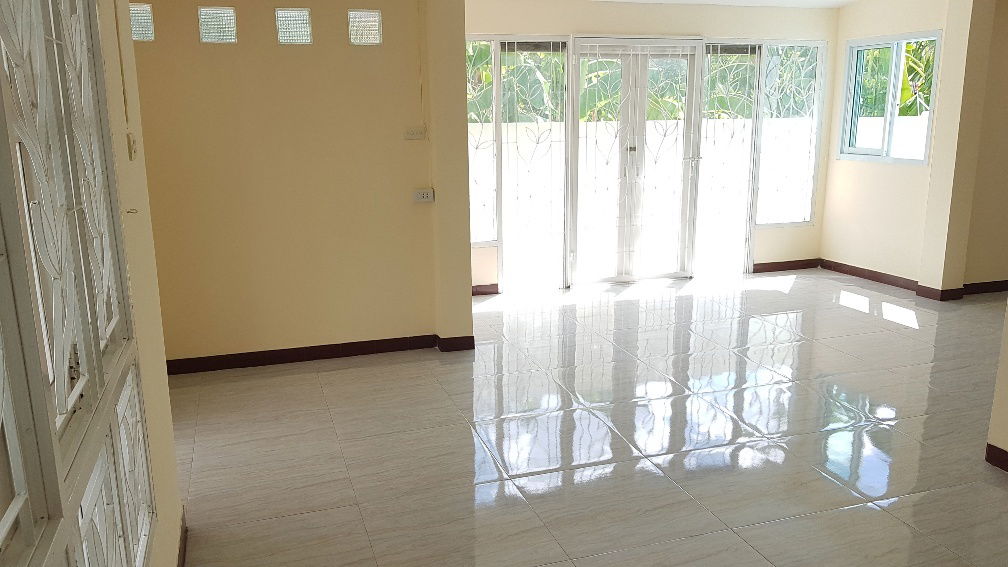 รูป หลังมุม5นอนขายบ้านเดี่ยวสินบดีบางบัวทอง ต่อเติมครบ ในซอยกรมที่ดินบางบัวทอง - รูปที่ 15/19