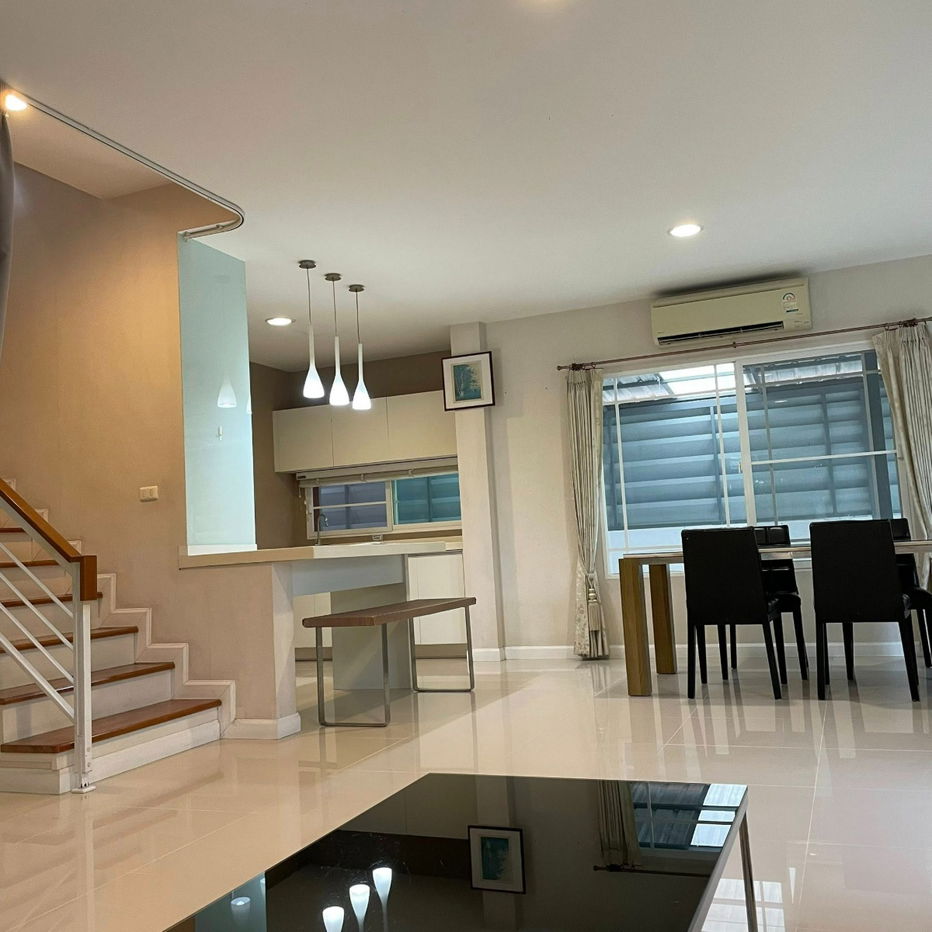 รูป HR3070ให้เช่าบ้านเดี่ยว 2 ชั้น เนื้อที่ 66 ตร.วา โครงการมัณทนา พระราม 9–ศรีนครินทร์ เฟอร์ครบ พร้อมอยู่ - รูปที่ 33/41