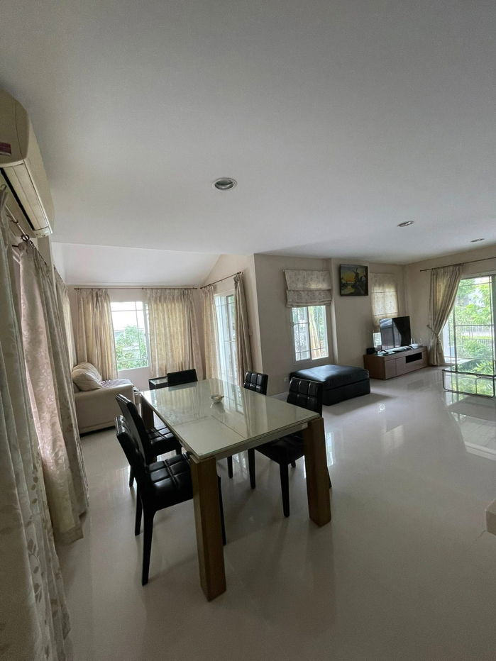 รูป HR3070ให้เช่าบ้านเดี่ยว 2 ชั้น เนื้อที่ 66 ตร.วา โครงการมัณทนา พระราม 9–ศรีนครินทร์ เฟอร์ครบ พร้อมอยู่ - รูปที่ 22/41