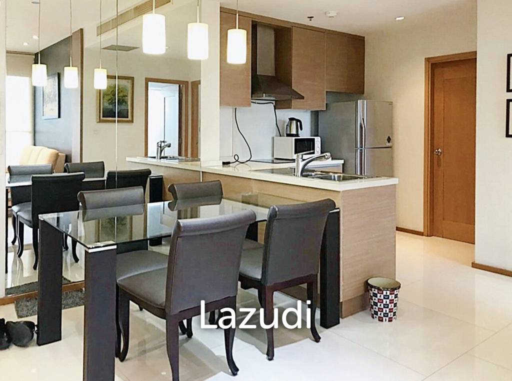 รูป Luxurious 1-Bedroom Condo with Stunning City Views - รูปที่ 3/8