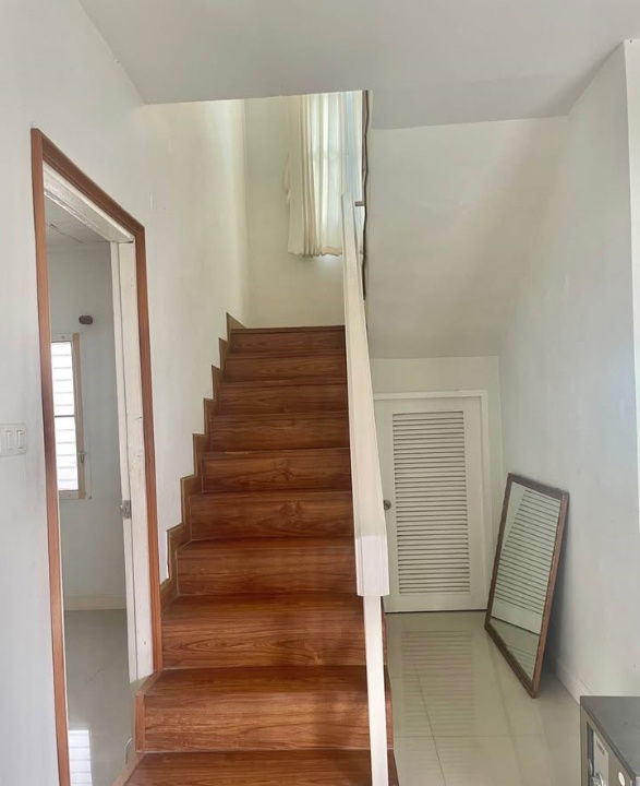 รูป ให้เช่าบ้านเดี่ยวสองชั้น 4 ห้องนอน 3 ห้องน้ำ 1 ห้องครัว - รูปที่ 5/9