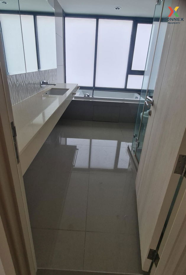 picture 🔥🔥🔥 For Rent Condo , RHYTHM Sukhumvit 42 , BTS-Ekkamai , Phra Khanong , Khlong Toei , Bangkok , CX-116009 ✅ Live chat with us ADD LINE @connexproperty ✅ 🔥🔥🔥 - 8/9