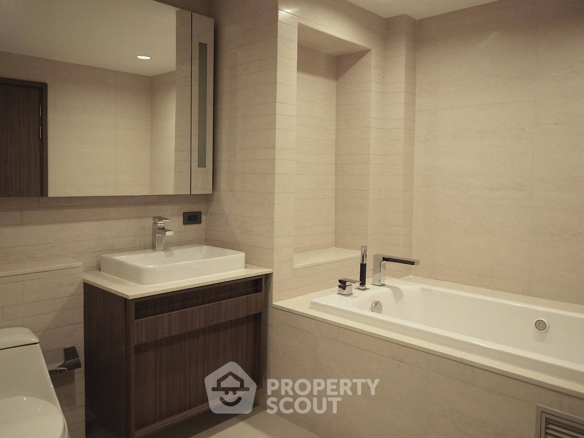 picture 2-BR Condo at The Hudson Sathorn 7 near BTS Chong Nonsi (ID 452787) - 14/15