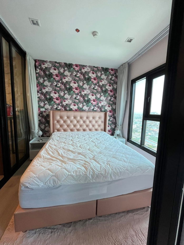 picture Condo For Rent // The Base Phetkasem - 6/22