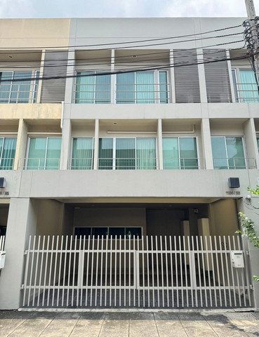 picture Townhouse for rent ✨ Noble Cube Pattanakarn ✨ 3 bedrooms, 3 bathrooms, fully furnished and equipped with appliances. - 2/9