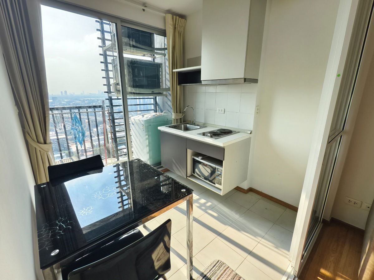รูป The base sukhumvit 77 🎉🎉 1bed 30 sqm. Only 13,500 bath - รูปที่ 7/10