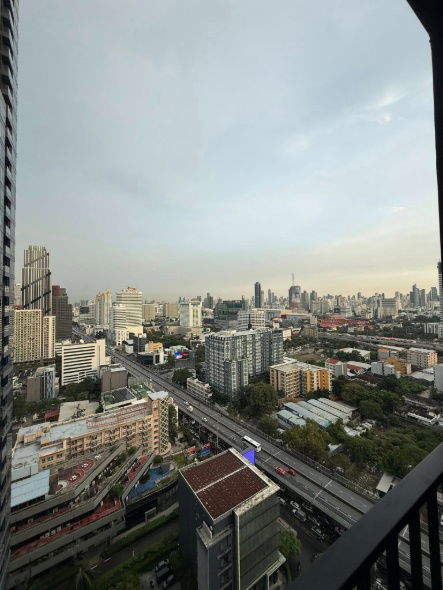 รูป 🎈#PT2309_041🎈𝗼𝗿 𝗥𝗲𝗻𝘁1️⃣9️⃣k.🔥🔥 #ใกล้MRTพระราม 9 ✨#ห้องว่างนัดชมได้‼️ห้องใหม่ป้ายแดง ห้องสวยวิวดี ‼️คอนโด  นิวดิสทริคอาร์ไนน์  - รูปที่ 11/11