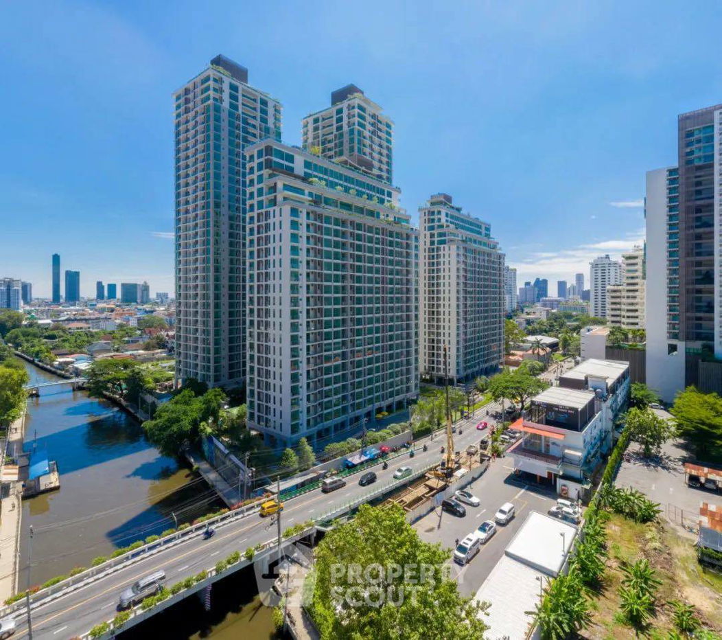 picture 2-BR Condo at Supalai Oriental Sukhumvit 39 near MRT Phetchaburi (ID 2389433) - 11/15