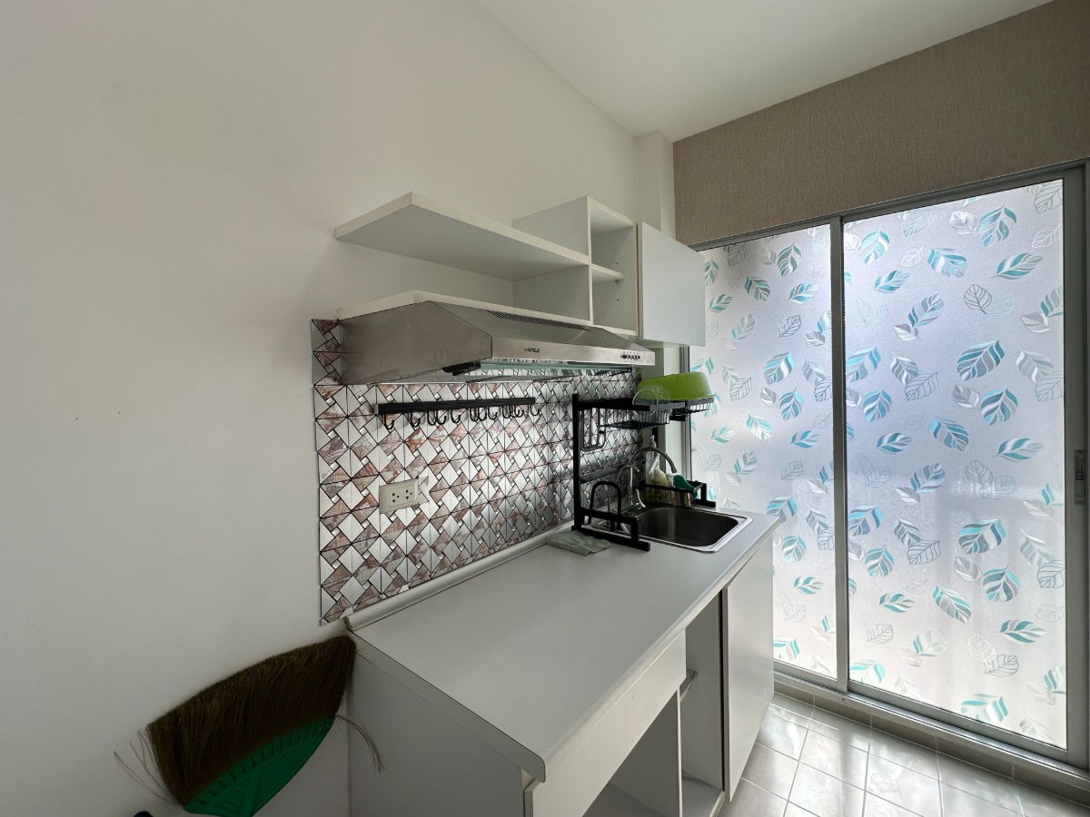 รูป ขาย คอนโด เดอะคิทท์ ติวานนท์ ห้องมุม ใกล้รถไฟฟ้าสายสีชมพู สถานีแยกปากเกร็ด พร้อมเข้าอยู่ ห้องสวยมาก - รูปที่ 10/18