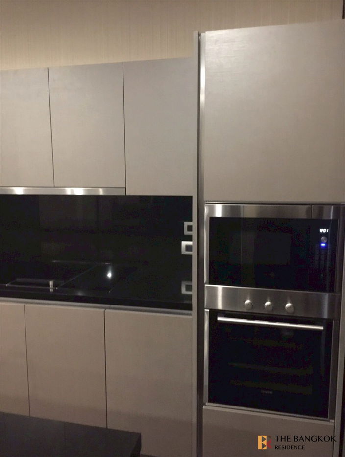 รูป Enjoy Breathtaking Views at The XXXIX, 💫 High Floor Unit, Near BTS Phrom Phong - รูปที่ 9/15