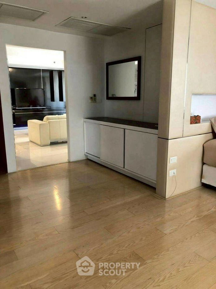 picture 1-BR Condo at Las Colinas near BTS Asok (ID 2282597) - 7/12