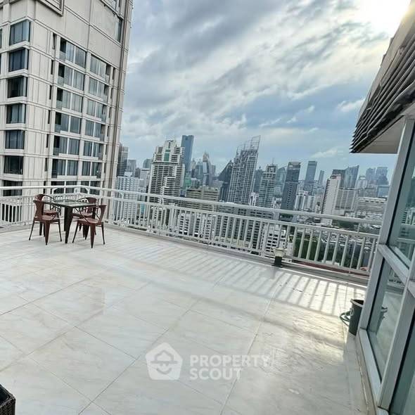 picture 2-BR Condo at Grand Park View Asoke near MRT Sukhumvit (ID 2400842) - 1/11