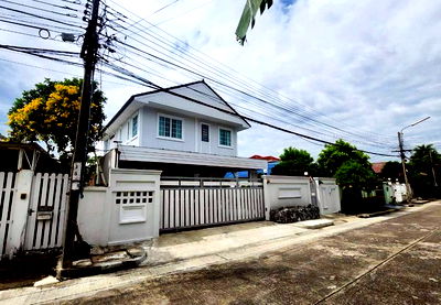 บ้านเดี่ยว ถนนรามคำแหง : ขายบ้านเดี่ยว หมู่บ้านสัมมากร ซอยรามคําแหง 112 เขตสะพานสูง กรุงเทพมหานคร