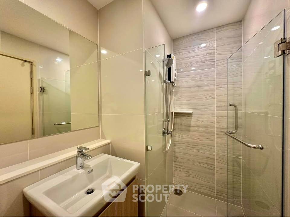 รูป คอนโด สตูดิโอ ที่ ไลฟ์ พระราม 4 - อโศก ใกล้ MRT ศูนย์การประชุมแห่งชาติสิริกิติ์ (ID 2423321) - รูปที่ 9/17