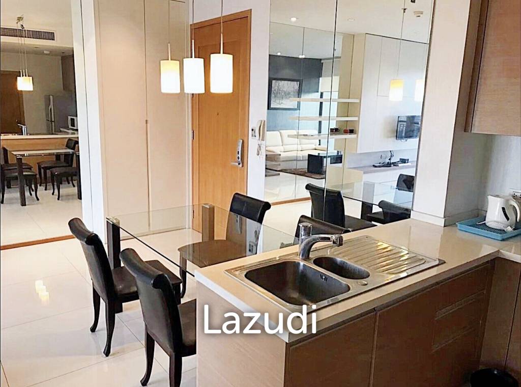 รูป Luxurious 1-Bedroom Condo with Stunning City Views - รูปที่ 4/8