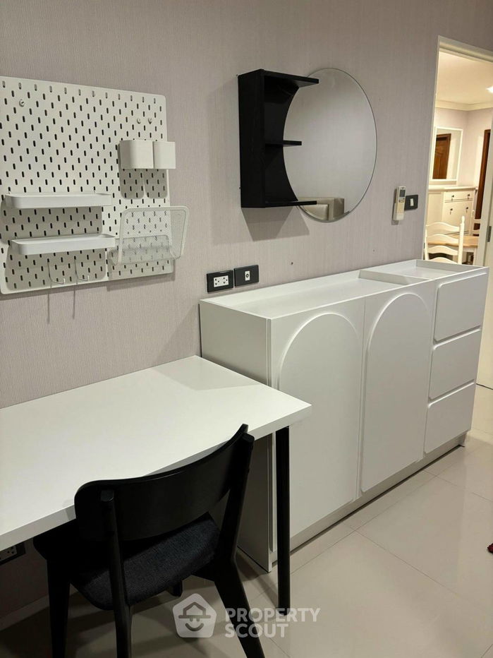picture 1-BR Condo at Pearl Garden Condominium near BTS Chong Nonsi (ID 1932800) - 8/11