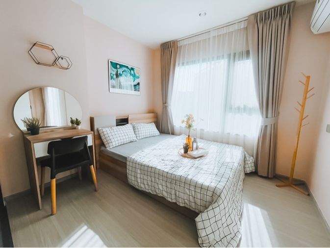 For Rent 🔥 Aspire Erawan Prime Beautiful Pool-View Room 🔵 | 26th Floor | 32.5 sq.m. Only 12,000 THB/month  1 Bedroom | 1 Bathroom | 1 Living Room