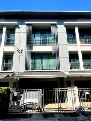 ขายทาวน์โฮม : 🏡ขาย!! ทาวน์โฮม 3 ชั้น ทำเลพรีเมียม ใกล้ MRT บางกระสอ